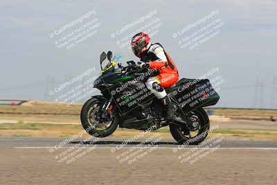 media/Sep-10-2023-Pacific Track Time (Sun) [[44210541ad]]/Group B/1220pm (Wheelie Bump)/